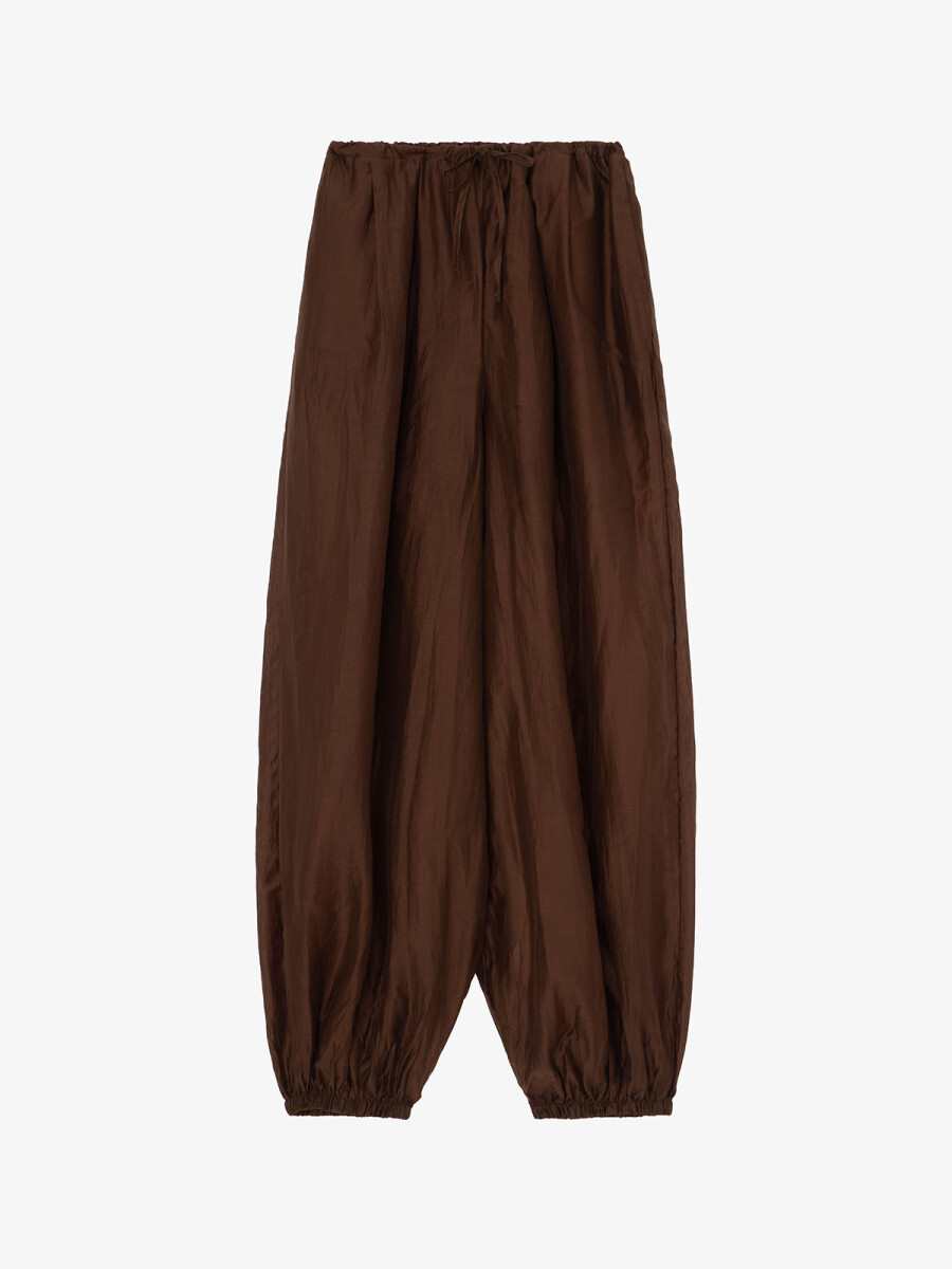 PANTALON ARRUGADO 