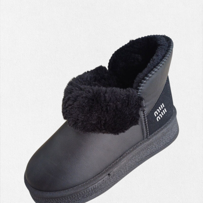 BOTA PLATAFORMA CORDERITO NEGRA