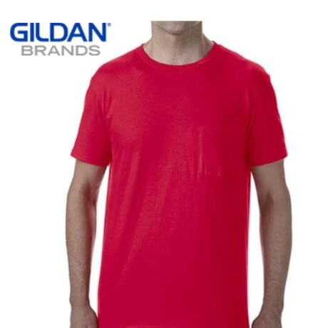 Camiseta Básica Gildan Con Bolsillo Rojo