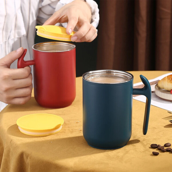 Taza Termica Nordica Jarra Hermetica Tapa Cuchara Agarre Variante Color Rojo