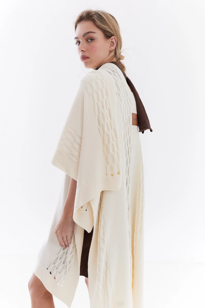 Ruana Shimmer
