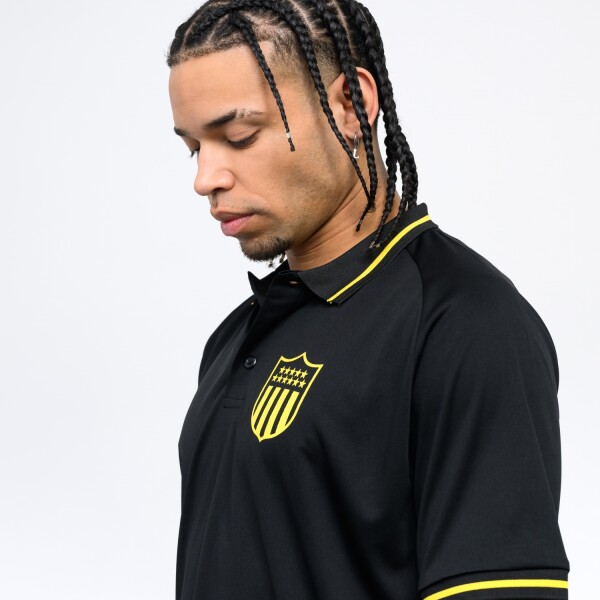 Remera Polo CAP Train Peñarol Licencias Hombre 002