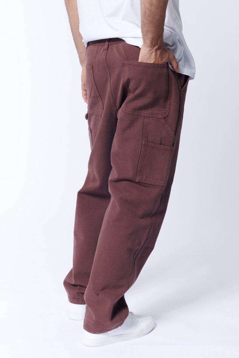 Pantalón carpintero Marrón