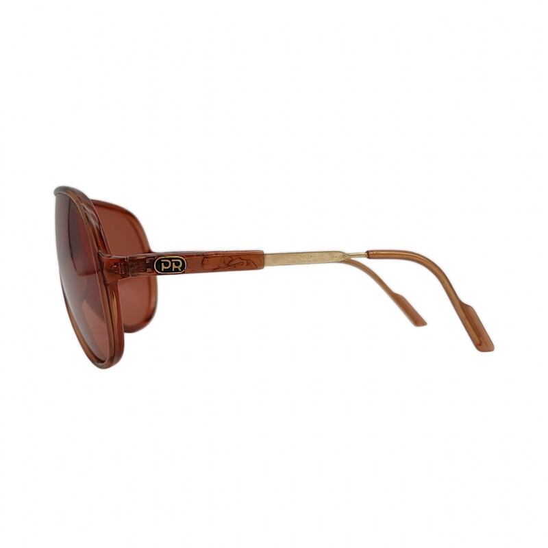 OI000031 marróncristal