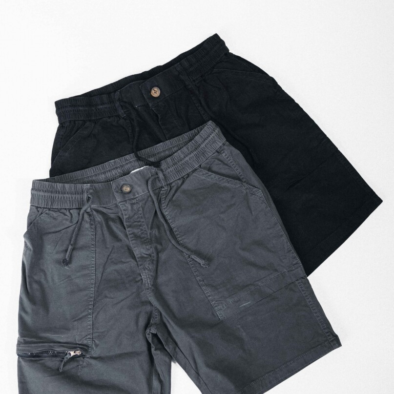 BERMUDA BAGGY NEGRA BERMUDA BAGGY NEGRA