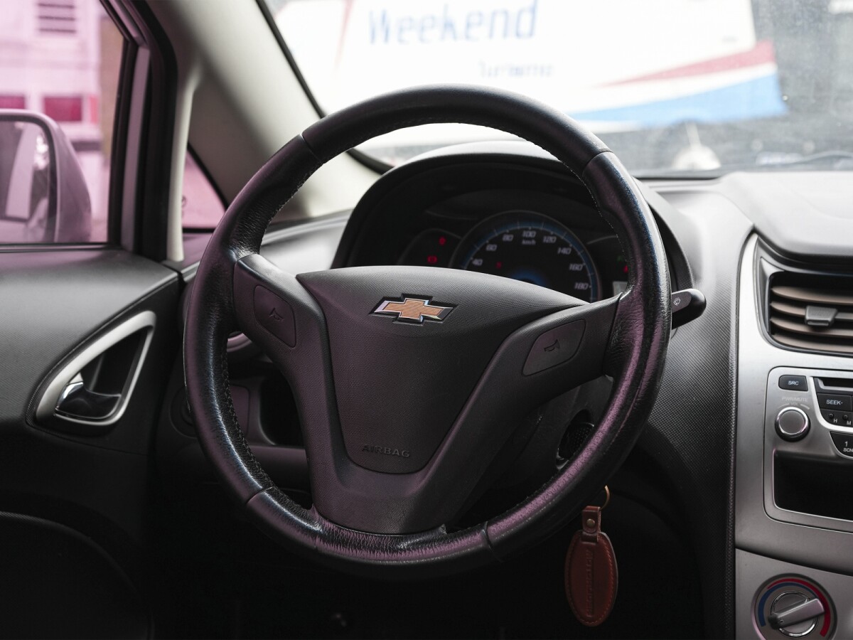 Chevrolet Sail LT 1.4 Extra Full| Permuta / Financia Chevrolet Sail LT 1.4 Extra Full| Permuta / Financia