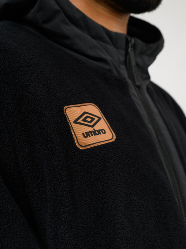 Campera Explor Umbro Hombre 002