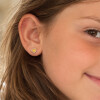 Caravanas Zira de Oro Amarillo 18k con Circonias en forma de corazón Caravanas Zira de Oro Amarillo 18k con Circonias en forma de corazón