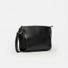 Bandolera Sauvage en cuero graneado Negro