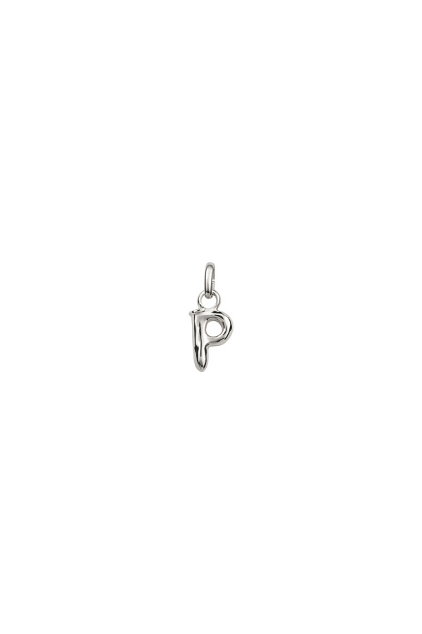 CHARM DE ALEACION DE METALES BAÑADO EN PLATA DE LEY CON FORMA DE LETRA P CON ARGOLLA Charm