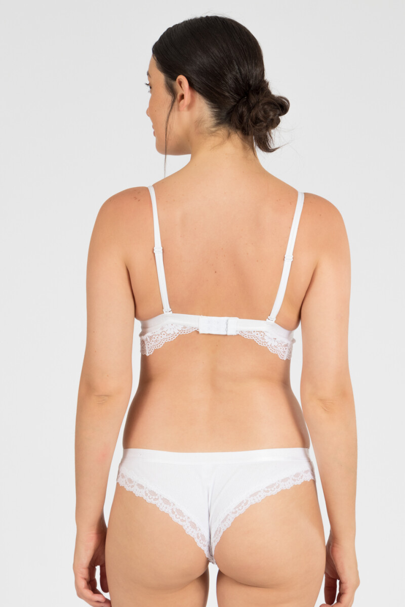 Triangulo petra Blanco
