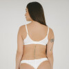 Vedetina Cata Less – Algodón suave con frunces, fresca y divertida Crema