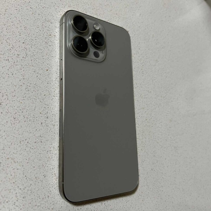 iPhone 15 Pro Max 256 GB - Natural Titanium iPhone 15 Pro Max 256 GB - Natural Titanium