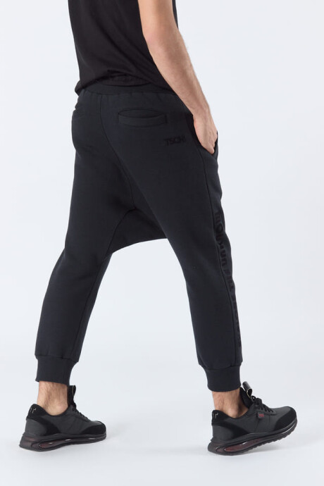 Jogger Purela Negro Jogger Purela Negro