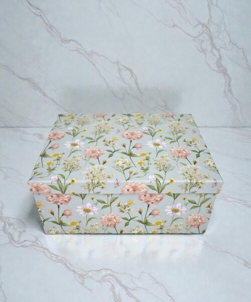 Caja rigida - flores - 21,5 x 28,5 x 12,5 Caja rigida - flores - 21,5 x 28,5 x 12,5