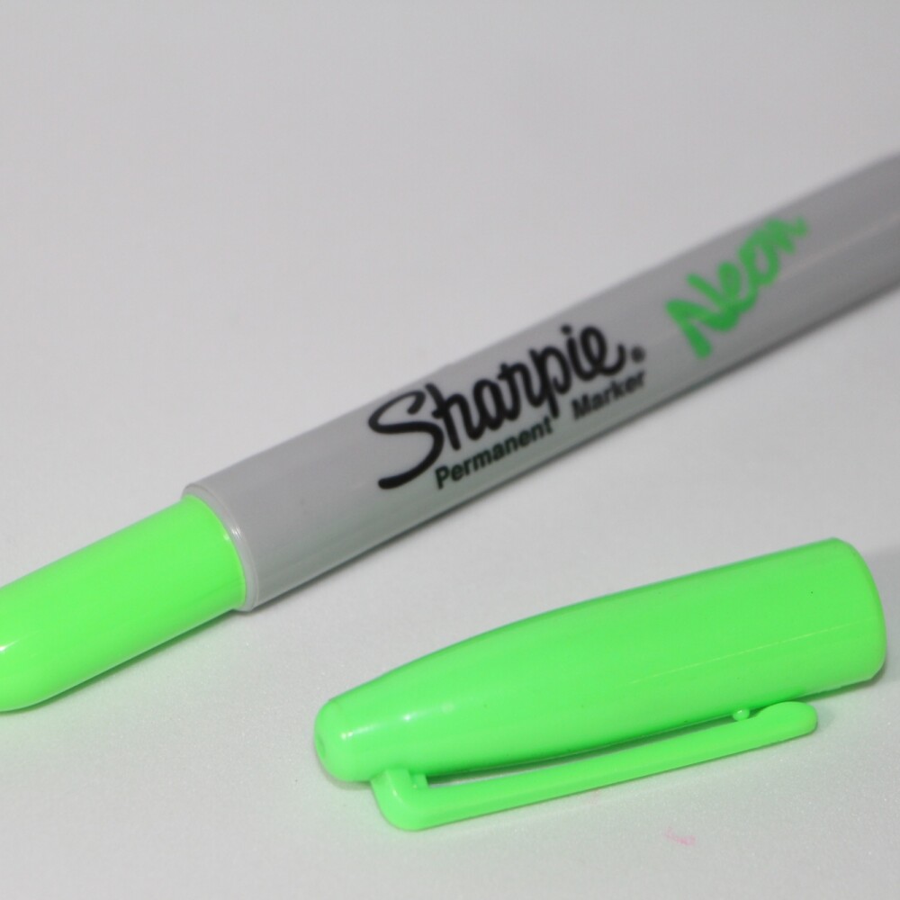 MARCADOR SHARPIE FINO VERDE NEON