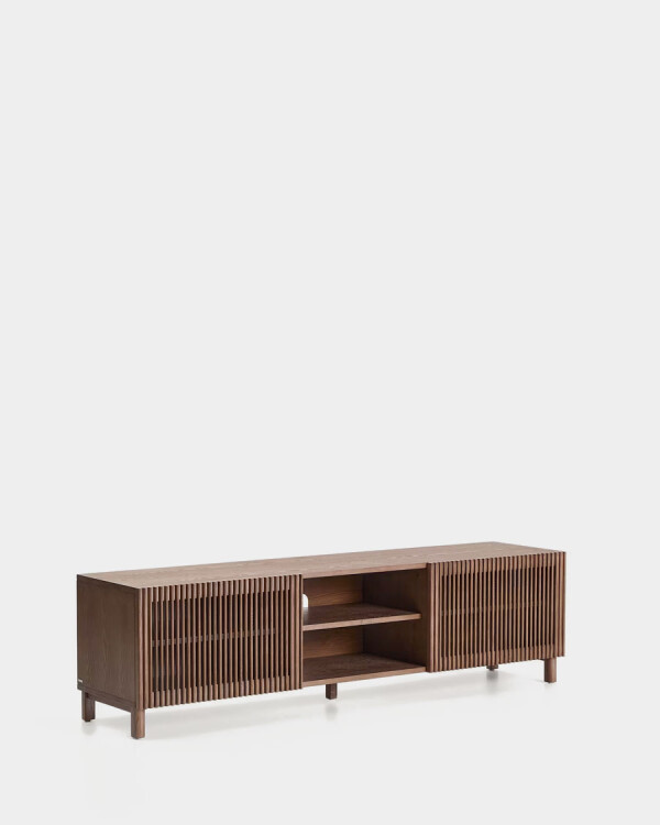 Mueble TV Beyla 2 puertas de chapa y madera maciza de fresno con acabado tono nogal 180 x 49,5 cm Mueble TV Beyla 2 puertas de chapa y madera maciza de fresno con acabado tono nogal 180 x 49,5 cm