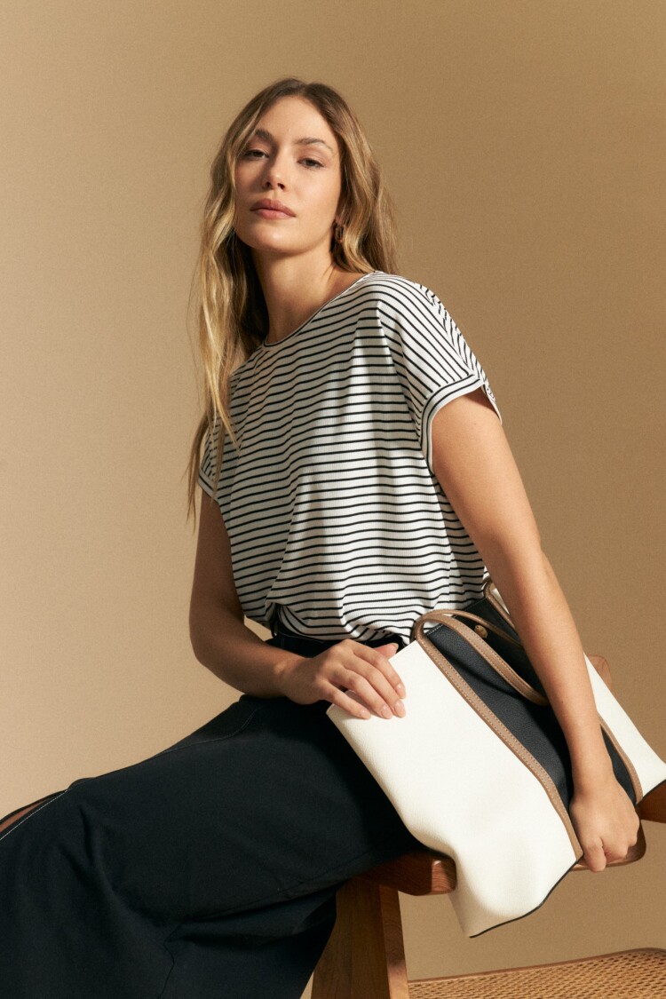 REMERA ANTIBES Crudo