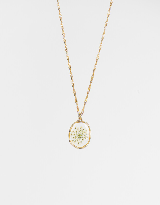 Cadena Corta con Dije Con flores Cadena Corta Con Dije Flor - Dorado