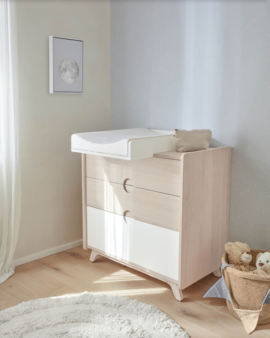 Cambiador y colchón Nunila DM blanco 72 x 55 cm Cambiador y colchón Nunila DM blanco 72 x 55 cm