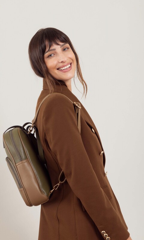 MOCHILA CLARA OLIVA C/MUSGO