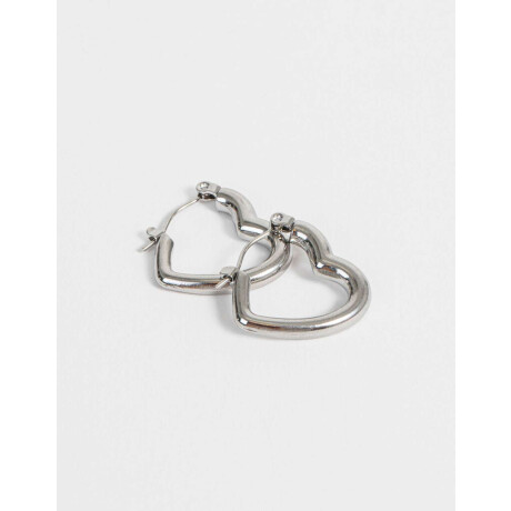 Argollas De Corazón De Acero Dorado