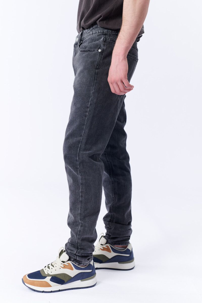 Pantalón jean slim Negro