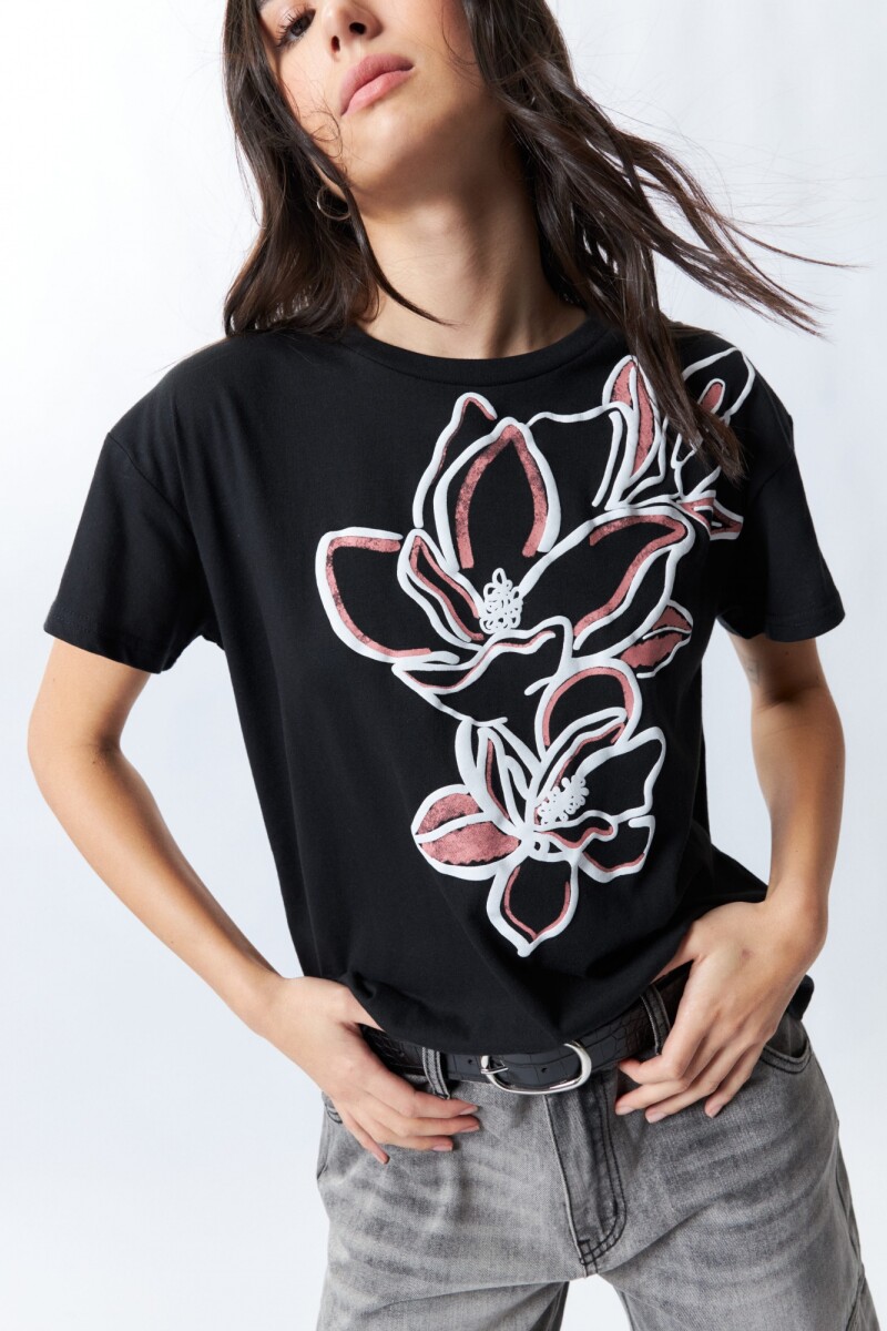 REMERA RIACHE Negro