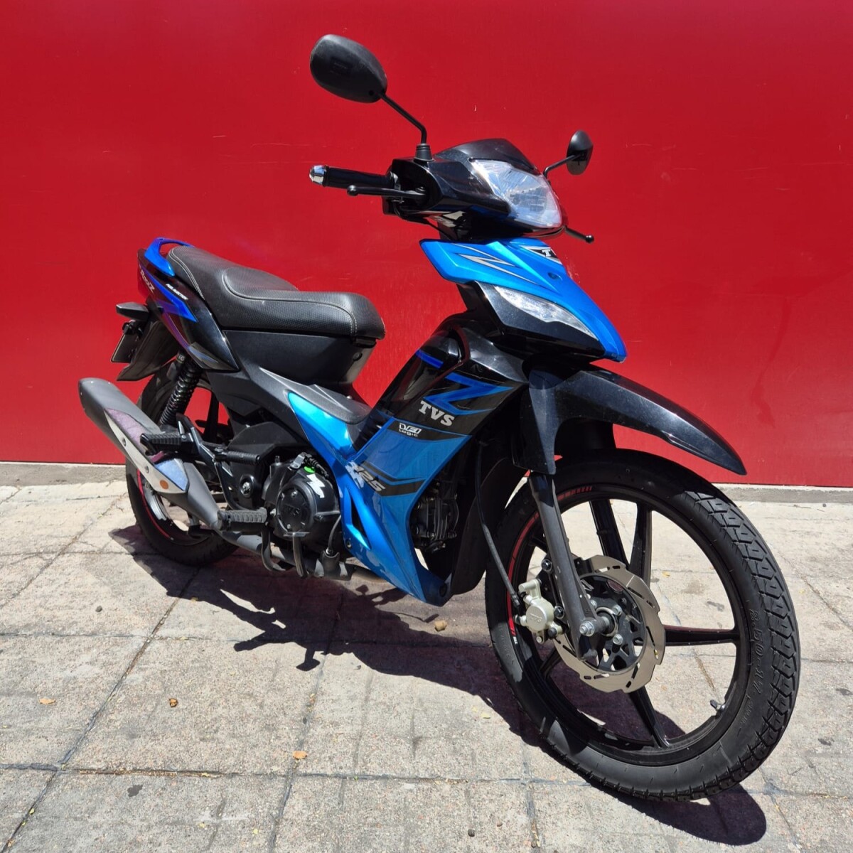 TVS Rock Z 125 Usada 