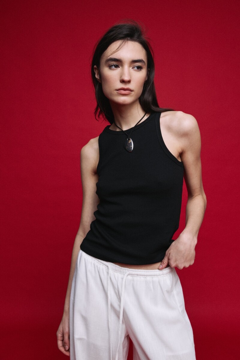REMERA KLINT Negro