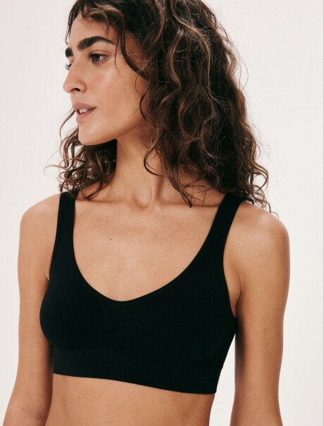 TOP CON TIRANTES ANCHOS NEGRO