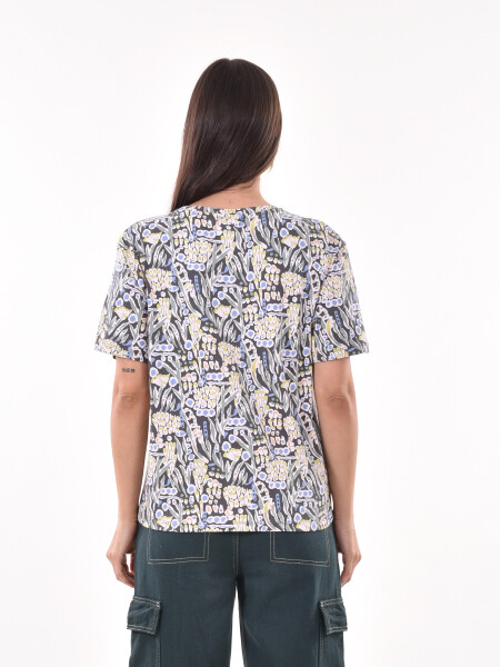 REMERA SYDNEY ESTAMPADO 4