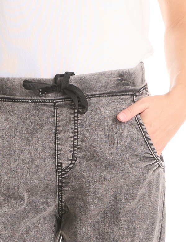 Jogger Denim NEGRO