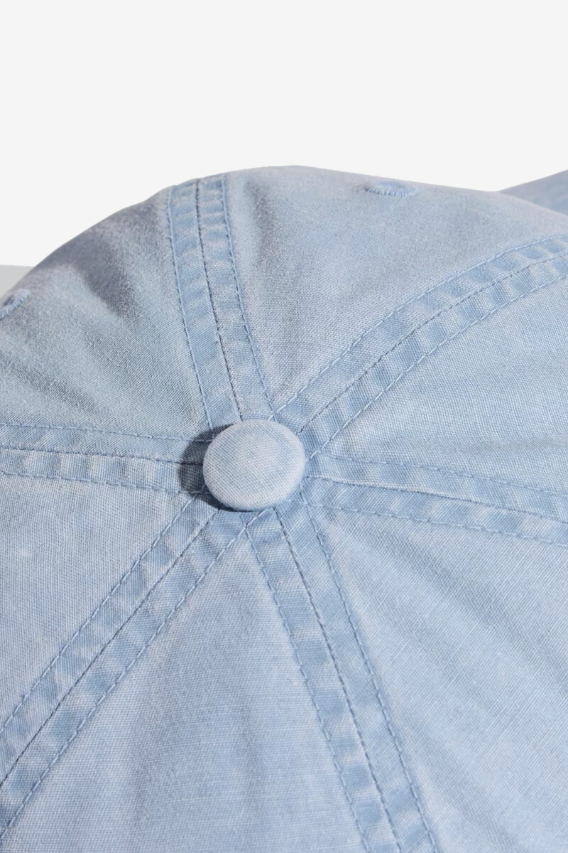 BASEBALL AMBIENT SKY Celeste