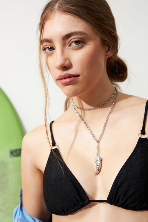 Collar cadena doble vuelta dije cuerno plateado
