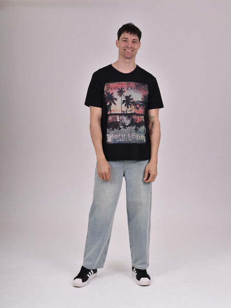 REMERA FESTIVAL NEGRO