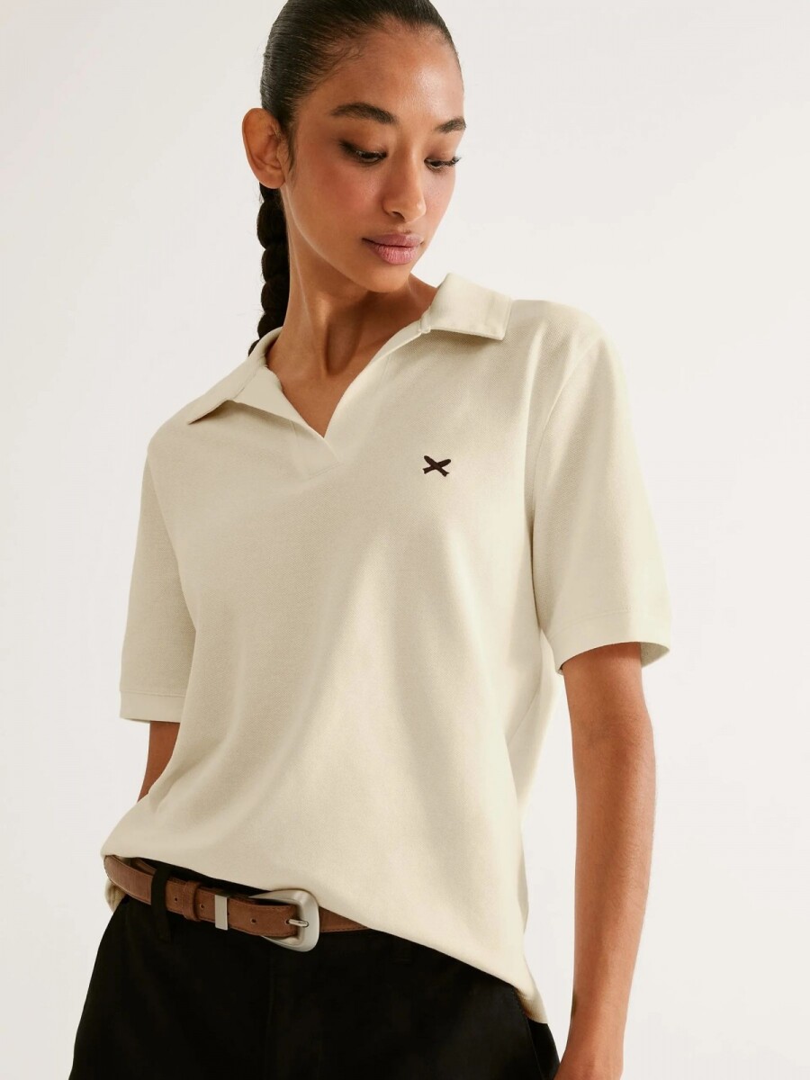 CAMISETA MANGA CORTA CON CUELLO - AMARILLO 