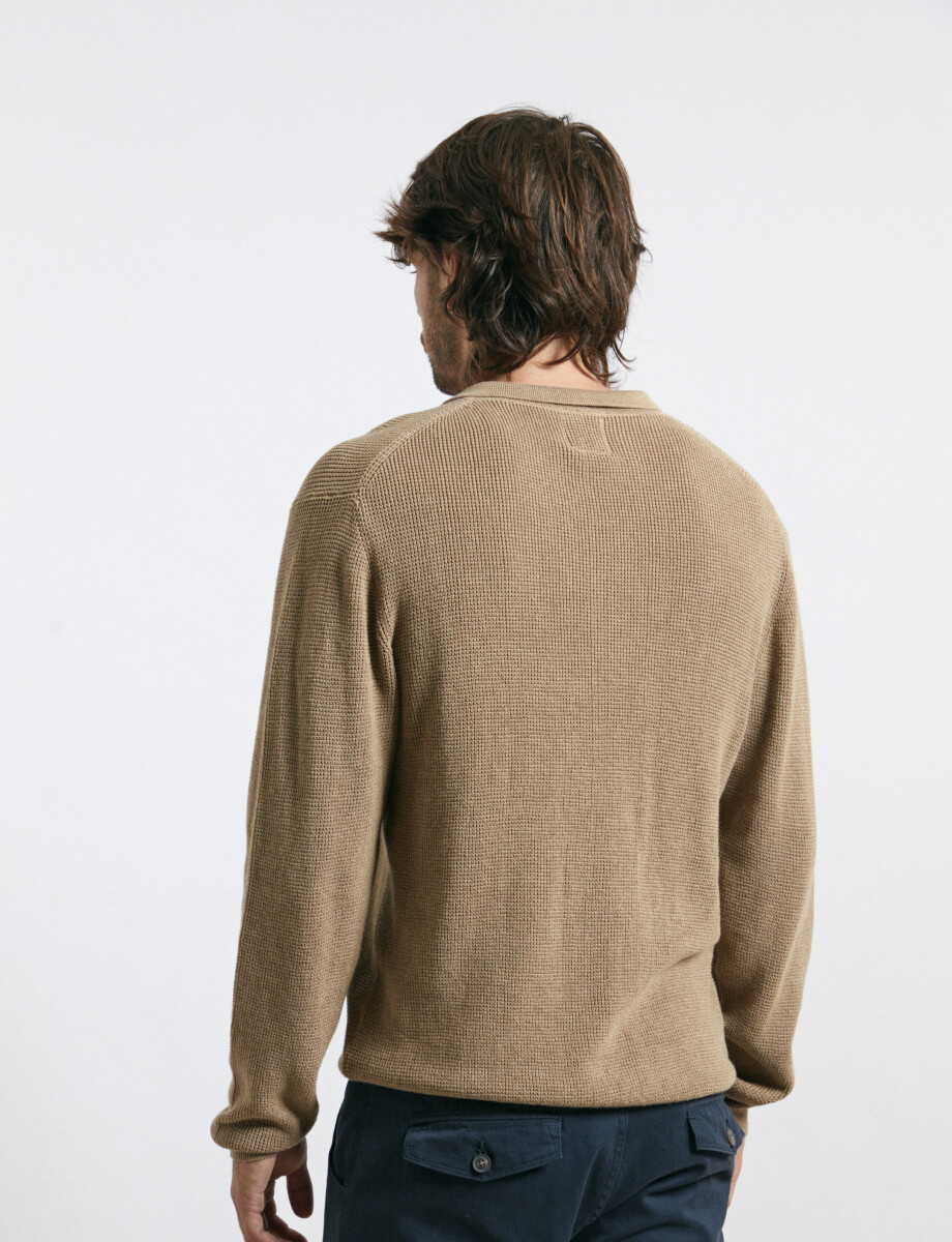 470576 REMERA HARRY Camel