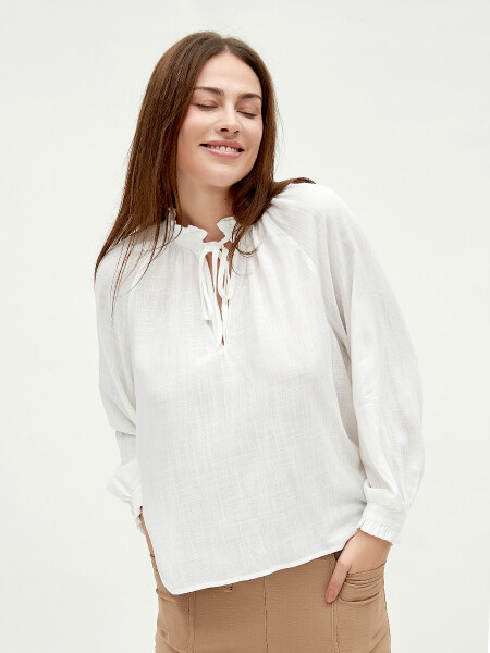 BLUSA KAWAI OFF WHITE