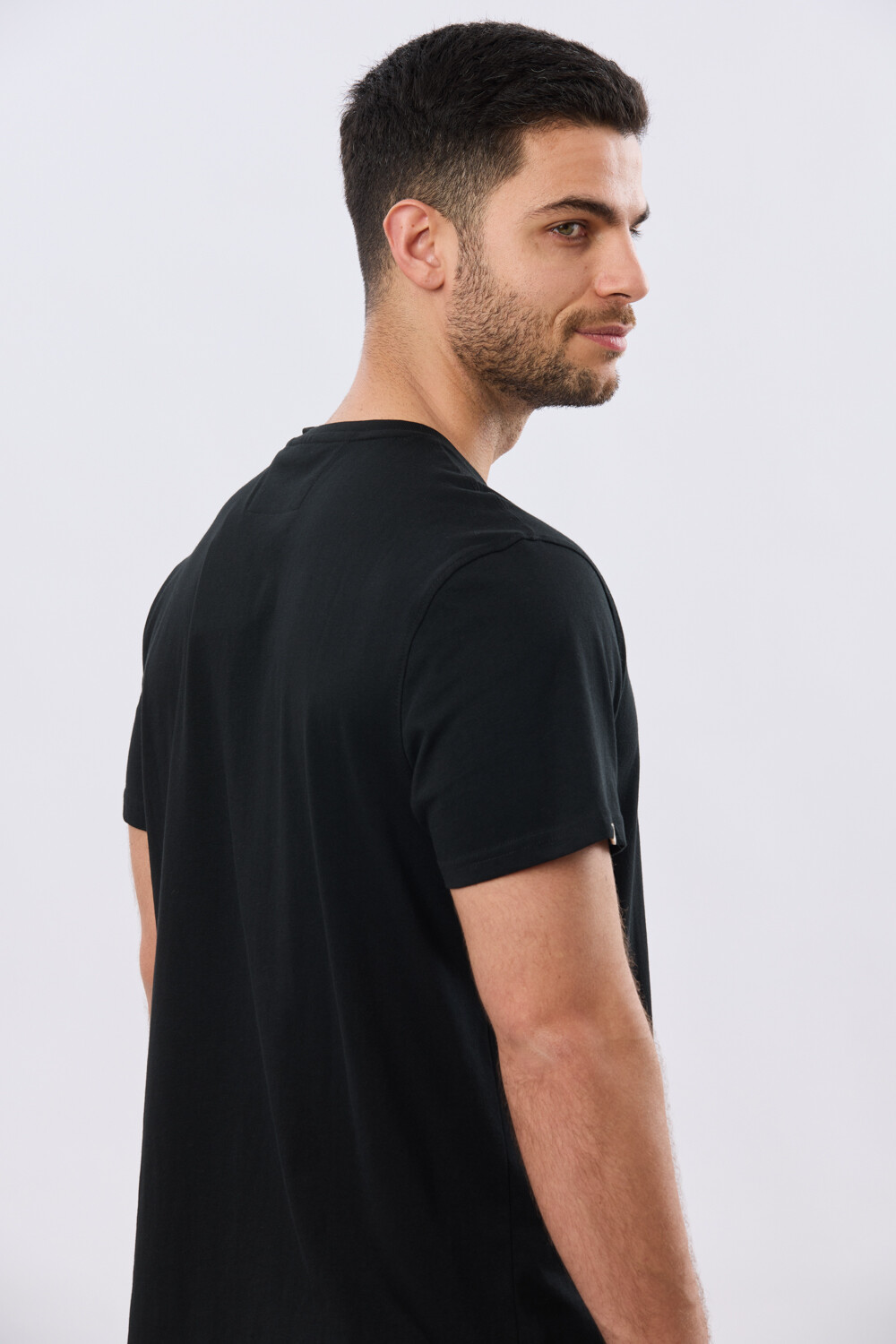 REMERA ESTAMPADA DE ALGODÓN Negro