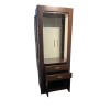 Cristalero con puertas en vidrio y cajones - Producto con detalles Cristalero con puertas en vidrio y cajones - Producto con detalles