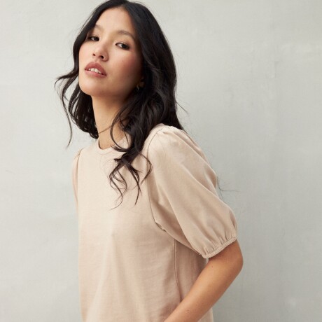 REMERA VELORA Beige