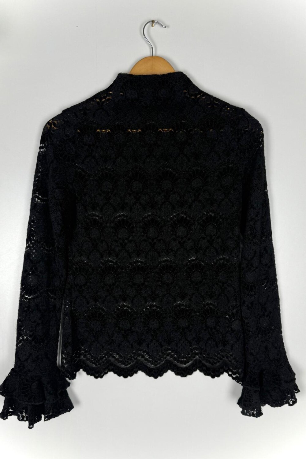 BLUSA CALADA NODE NEGRO