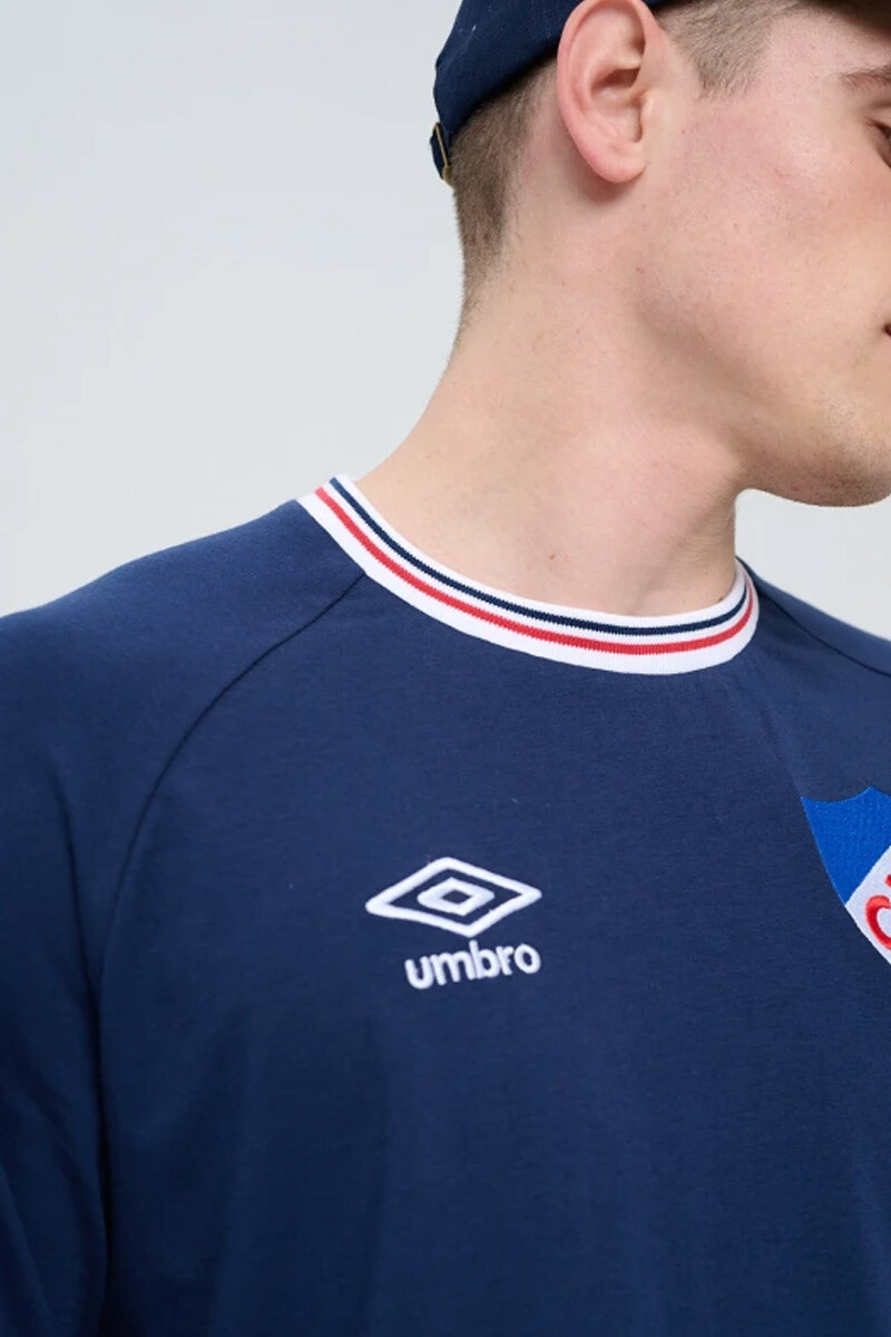 Remera Umbro Nacional Core Azul