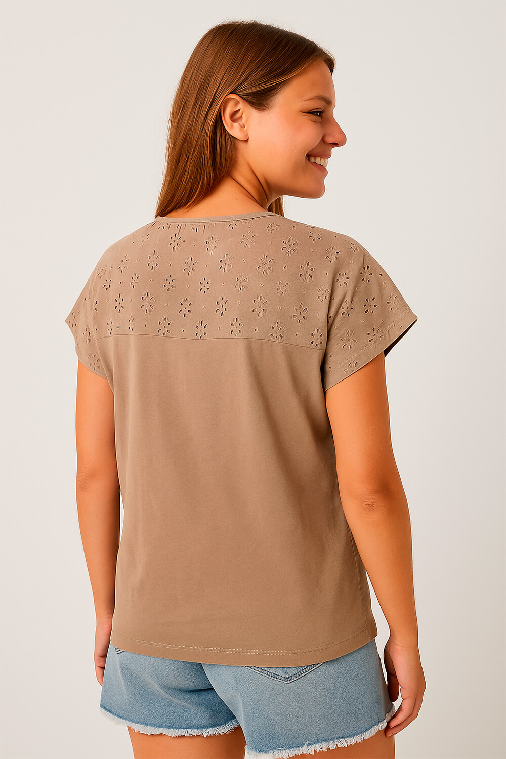 Remera Malika Taupe Claro