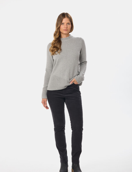 PANTALON DE PANA CON SPANDEX Gris