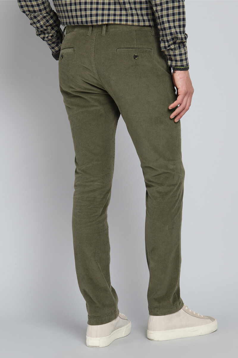 Pantalón Pana Arrow VERDE