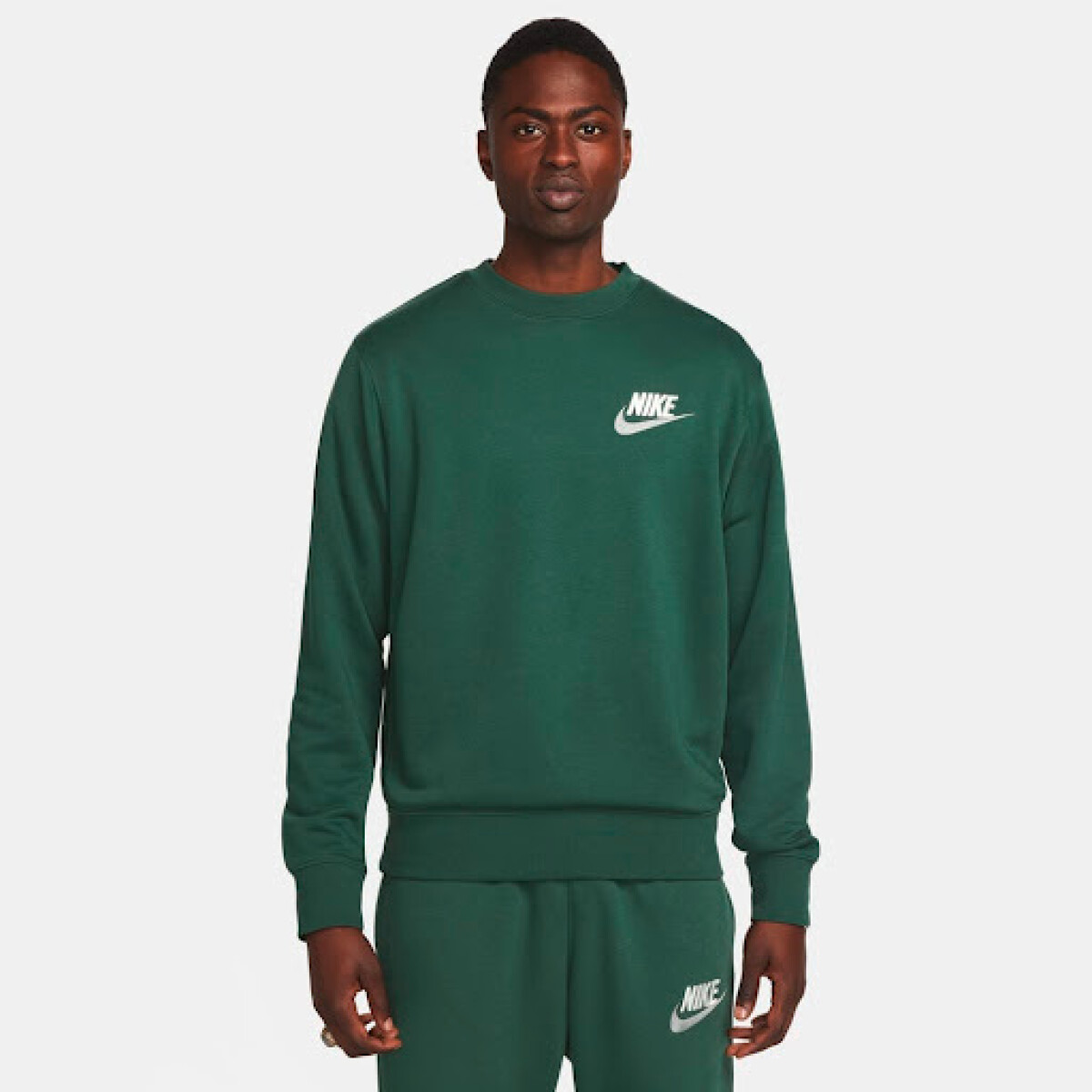 Abrigo Nike Club+ Ft Media larga de Hombre - Verde 