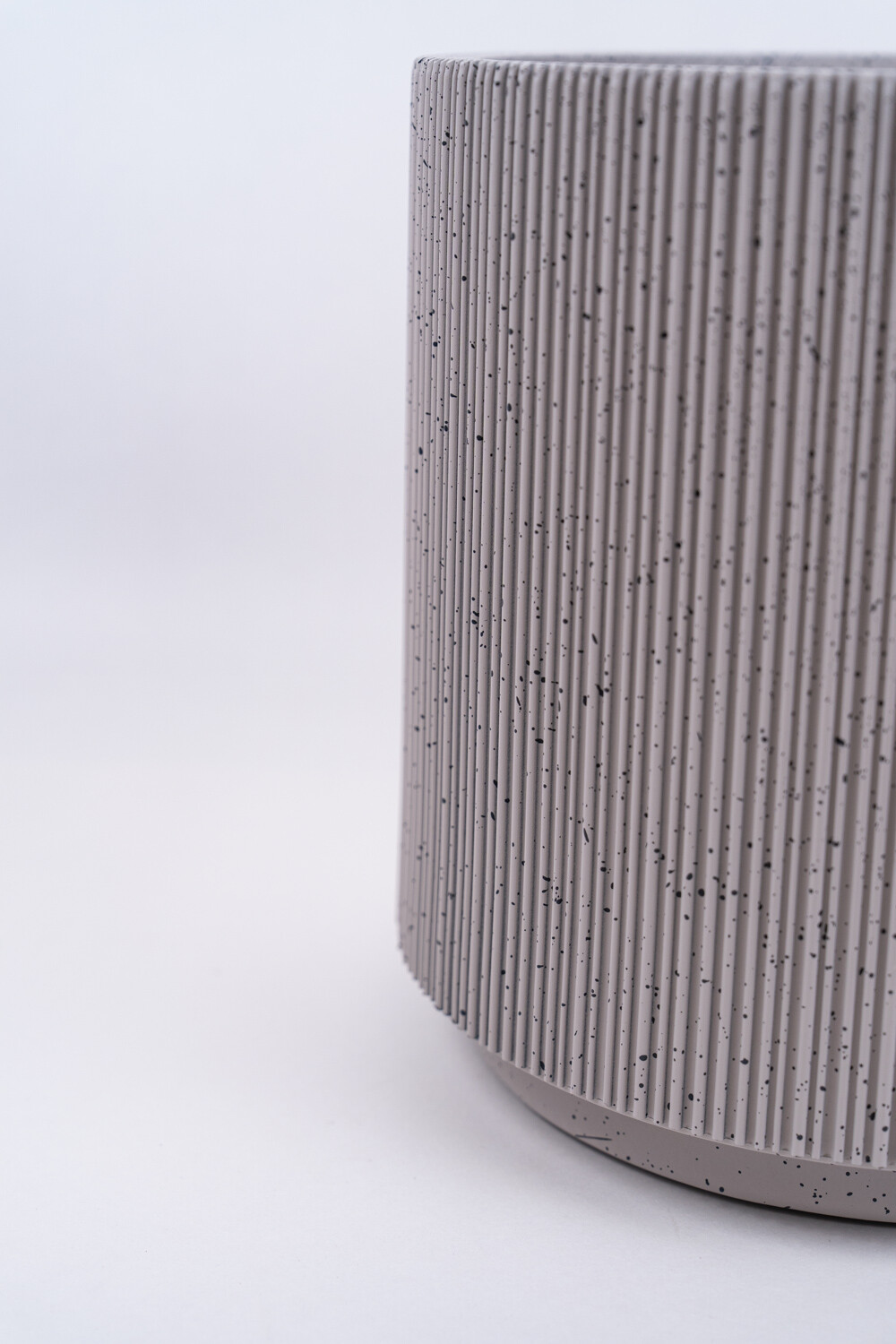 Maceta Loi Color Unico