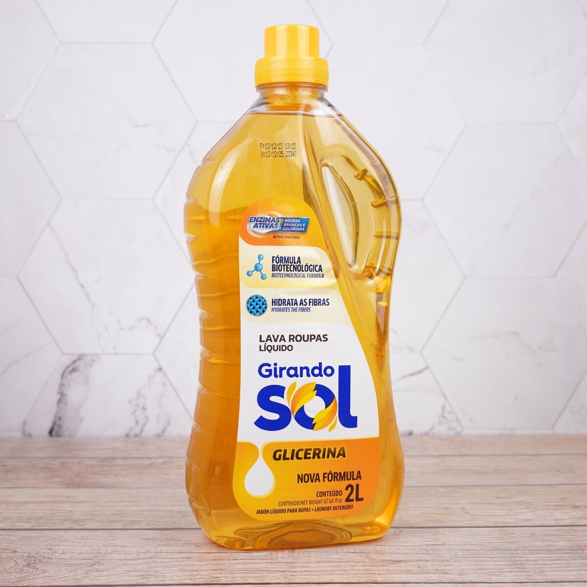 Detergente líquido para ropa Girando Sol de glicerina 2l 
